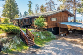 Hilltop Hideaway